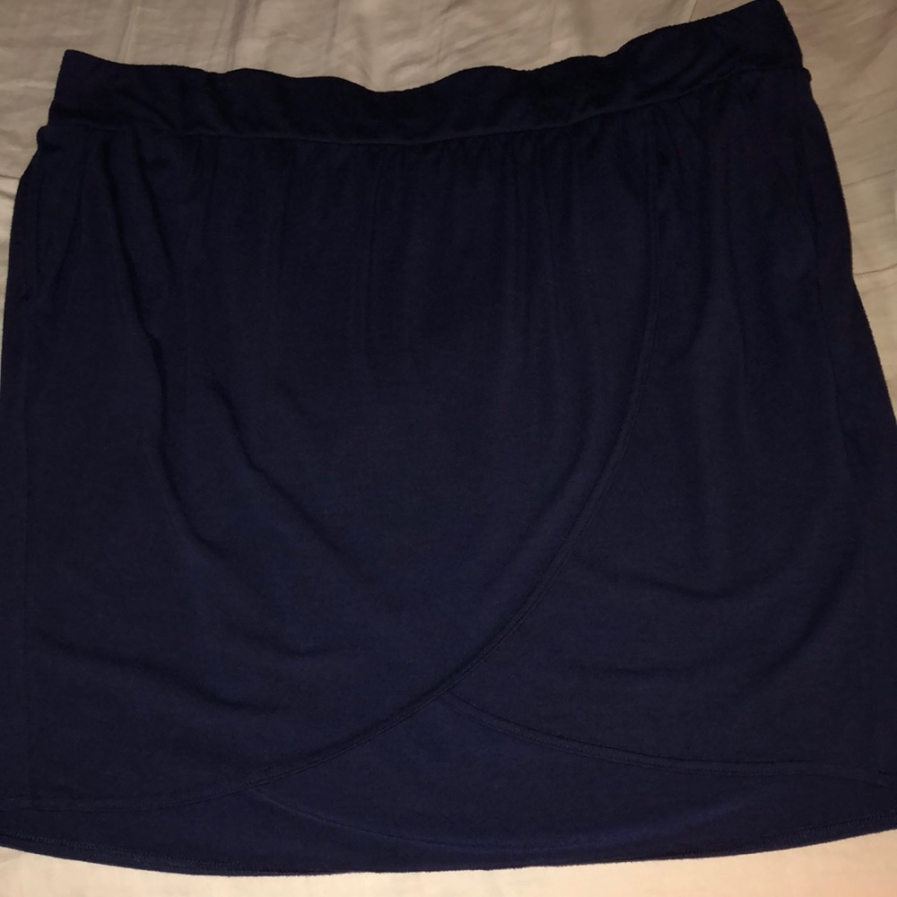 Navy blue skirt